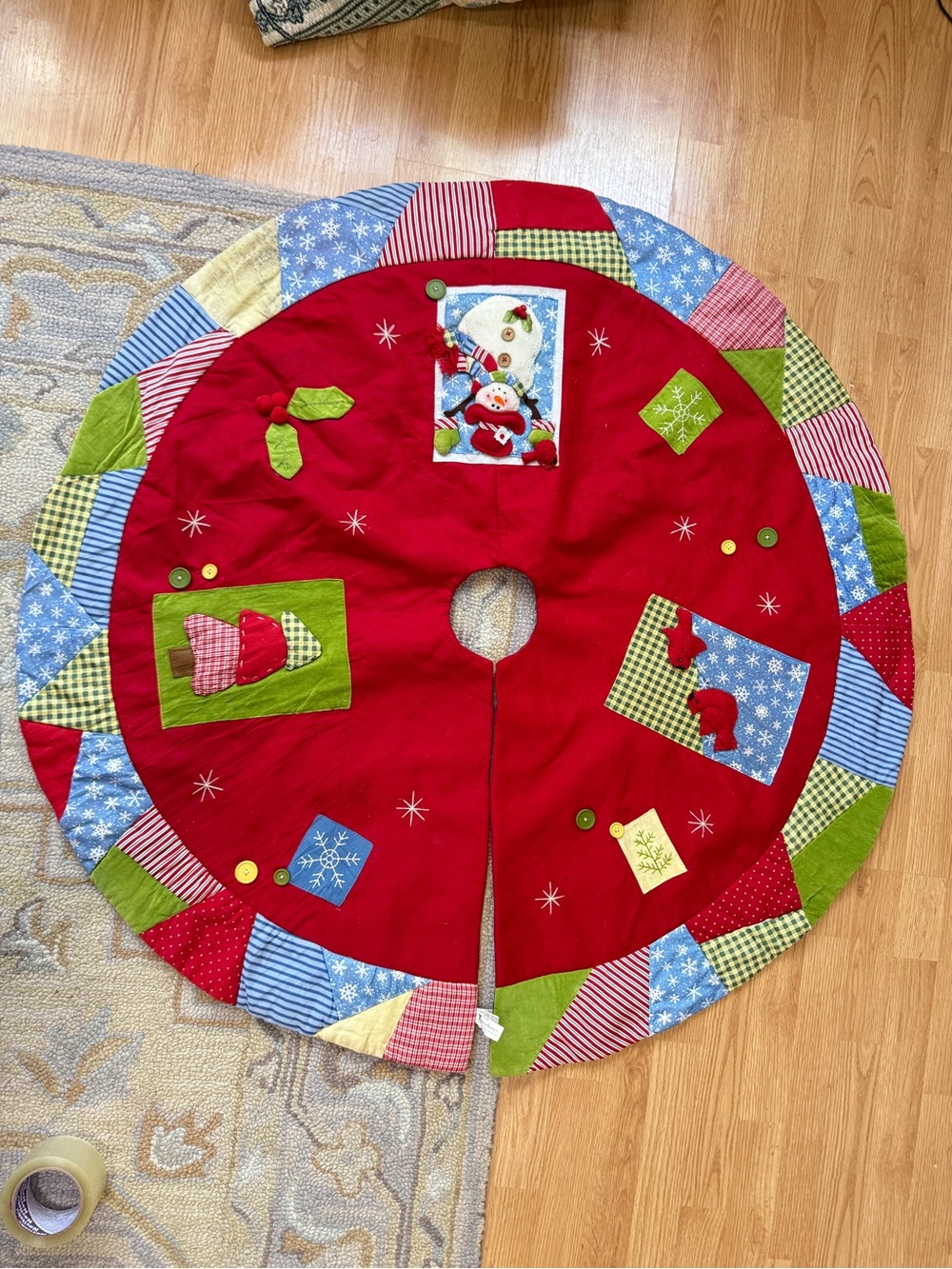 Vintage Home Interiors 47” Christmas Tree Skirt Snowman Cardinal Patchwork